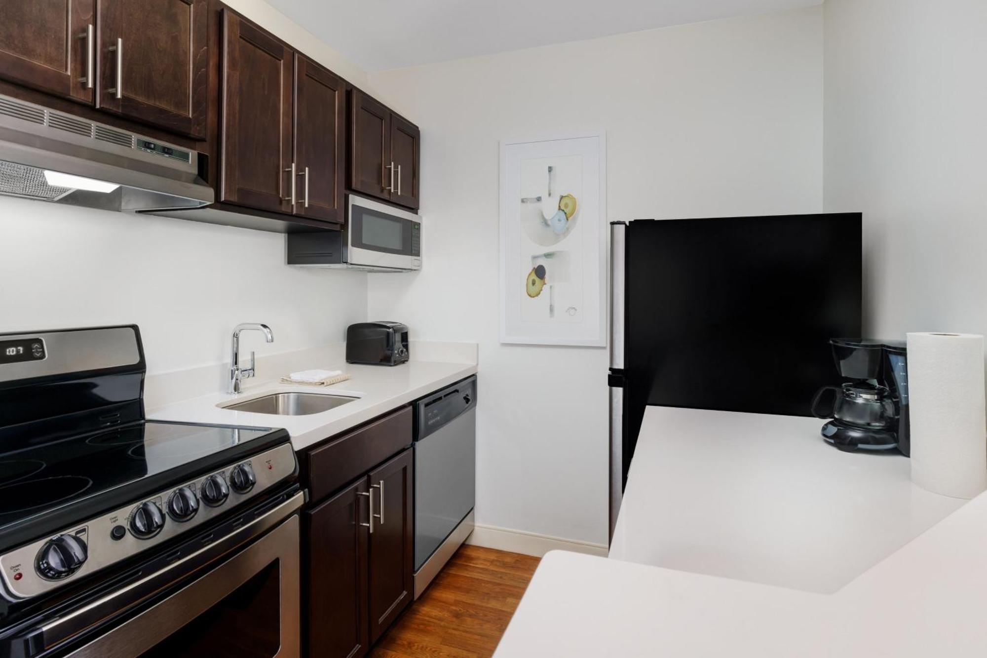 Towneplace Suites Manchester-Boston Regional Airport Екстер'єр фото