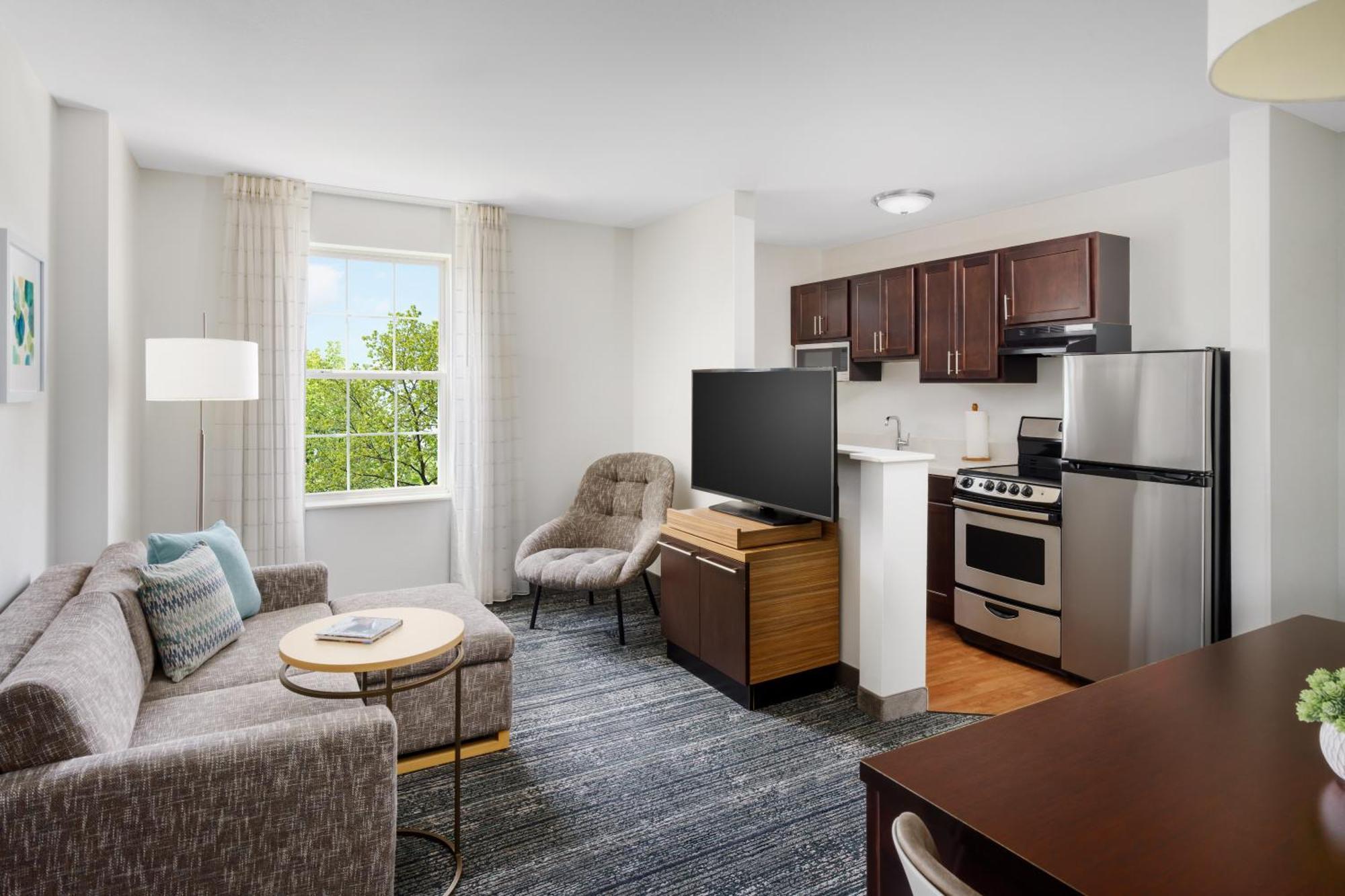 Towneplace Suites Manchester-Boston Regional Airport Екстер'єр фото
