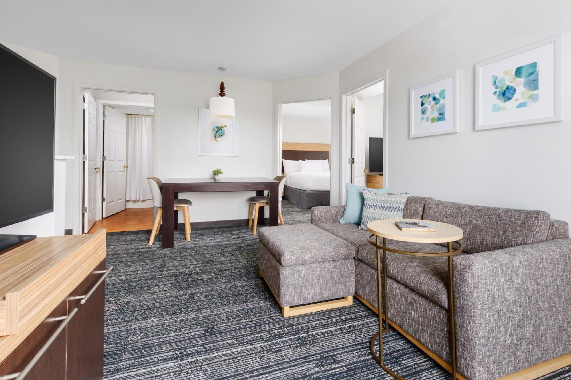 Towneplace Suites Manchester-Boston Regional Airport Екстер'єр фото