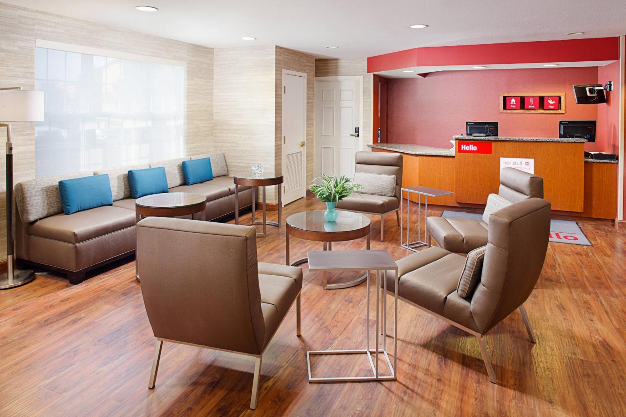 Towneplace Suites Manchester-Boston Regional Airport Екстер'єр фото